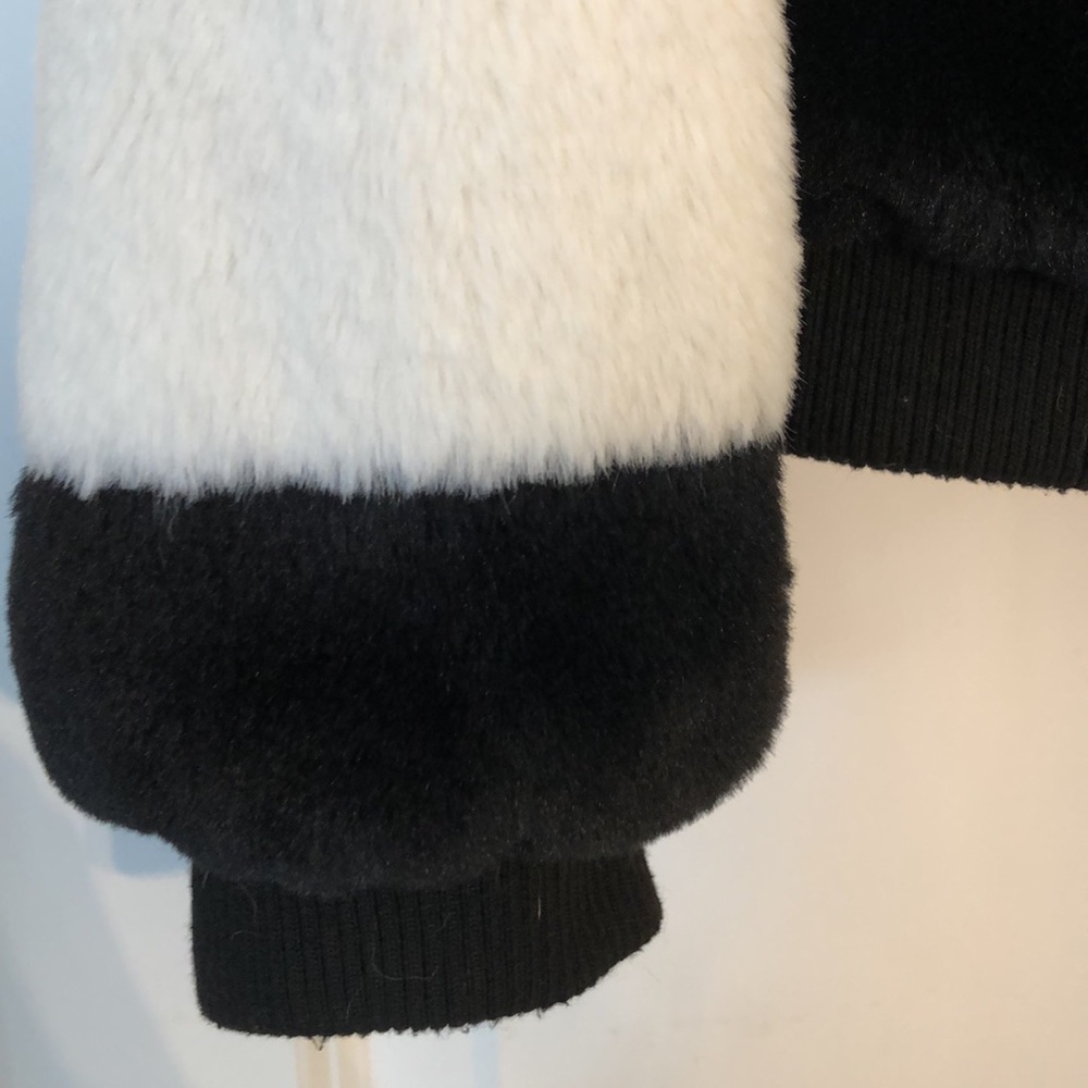 Say What fluffy jacket - Picture 3 of 11